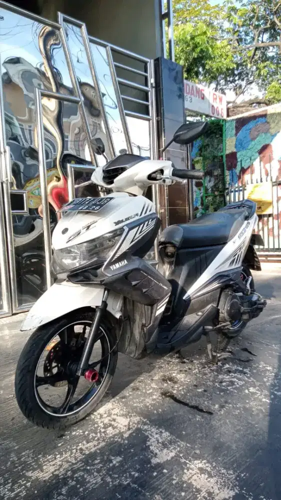 xeon gt 125 cc th 2015 mulus bagus mesin sehat