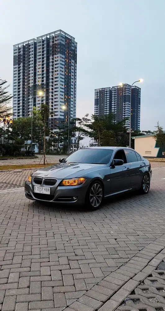 Dijual BMW 320i Bebas bajir, part ori