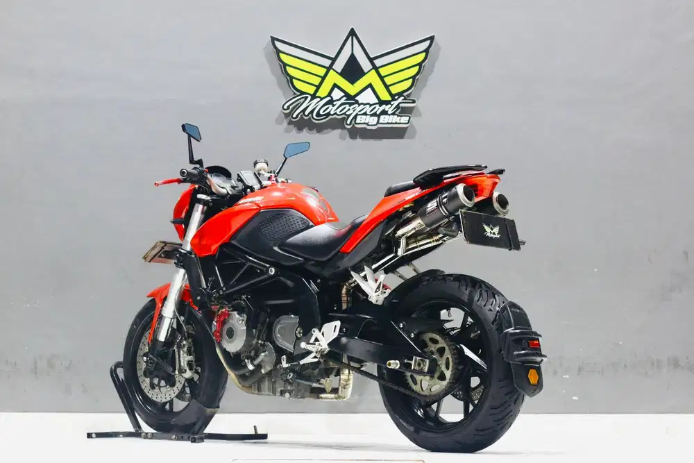 Benelli bn600 mulus cakep merah menyala suara gahar siap turing