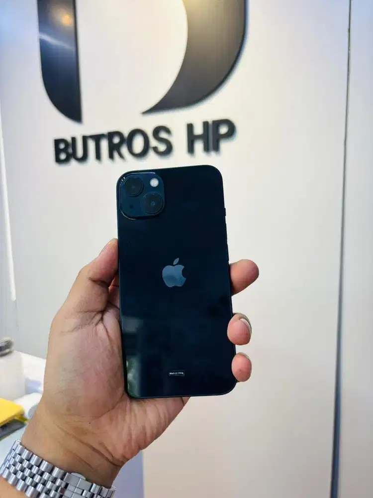 Iphone 13 128 gb ibox bergaransi