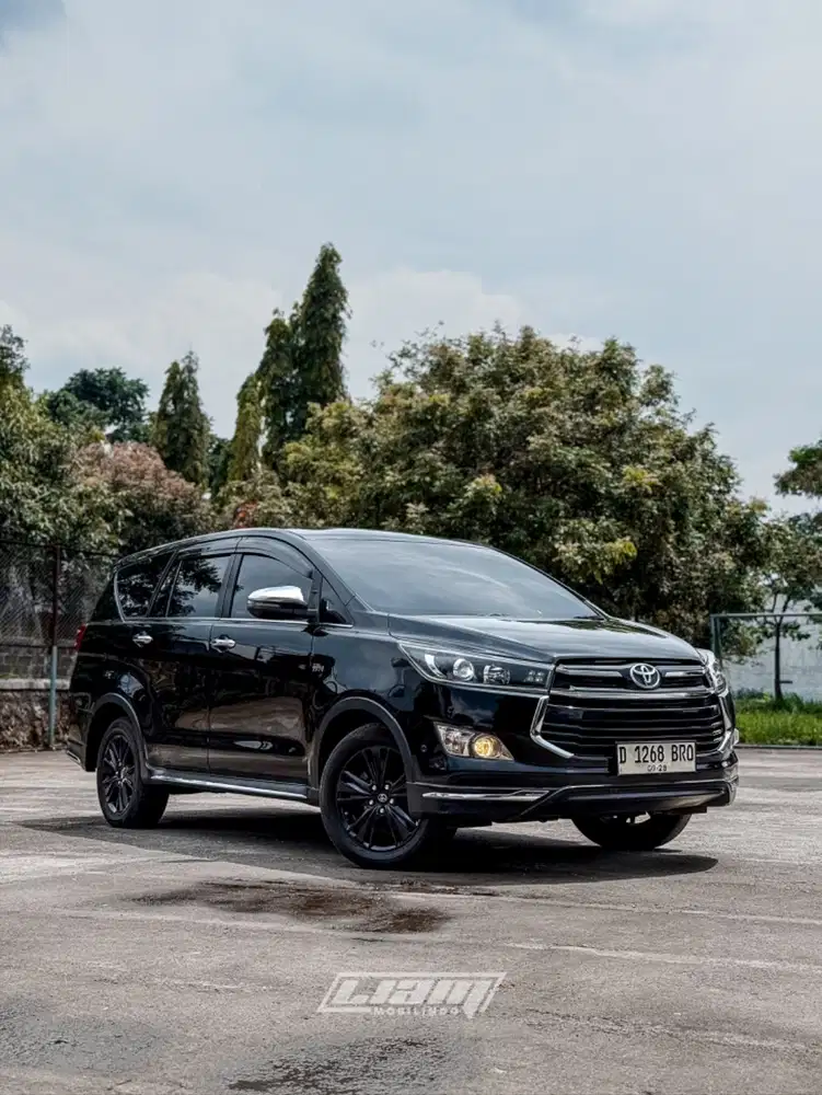 INNOVA VENTURER AT 2019