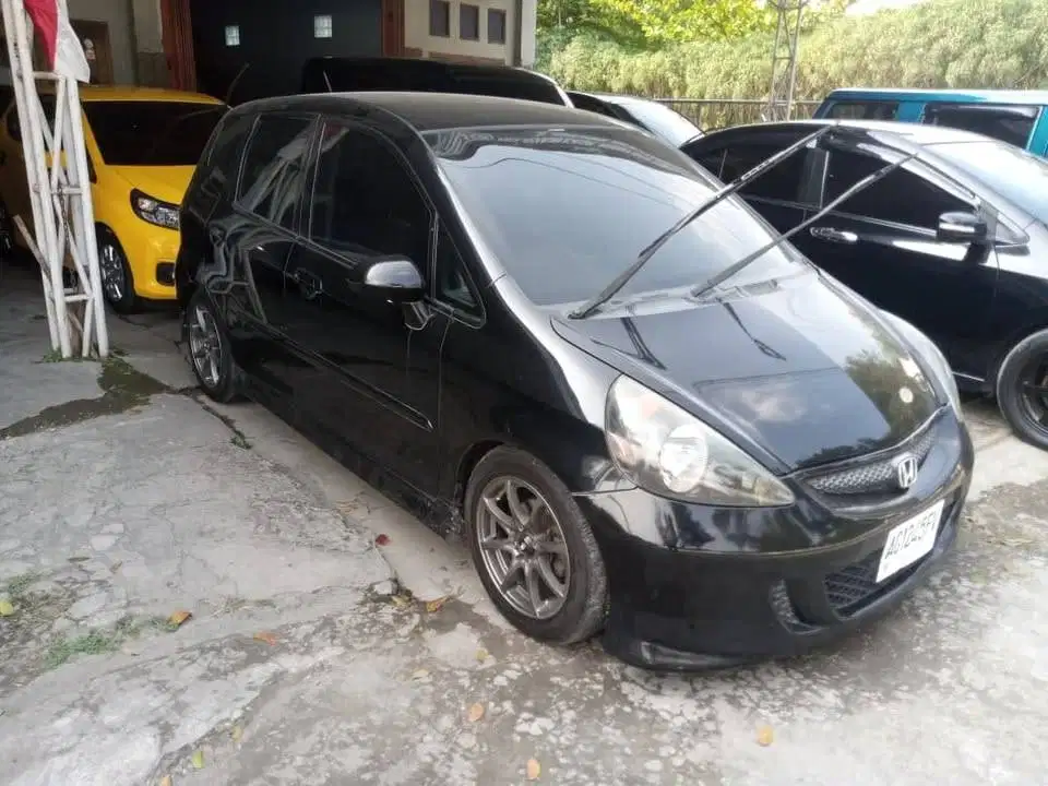 Honda Jazz 1.5 VTEC 2007 Plat AG duro mobil bekas sekoto kediri jatim