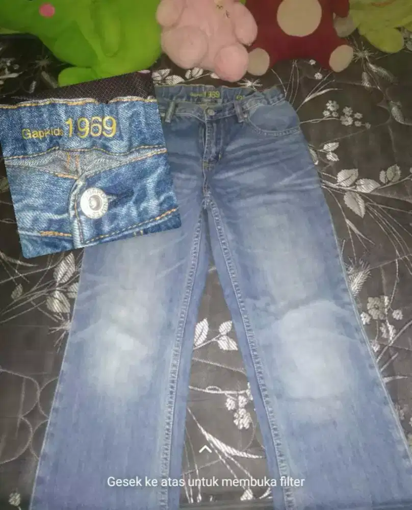 bekas layak pakai celana merk seperti di foto