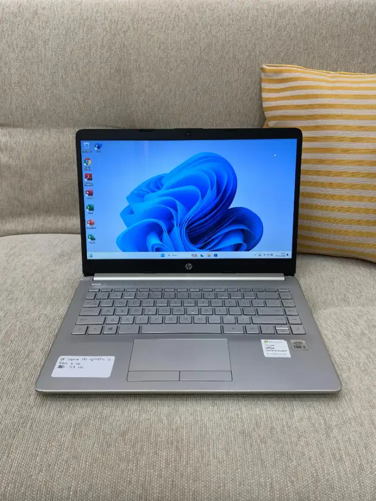 Hp 14s i3 gen 10 8gb ram 128gb murmer