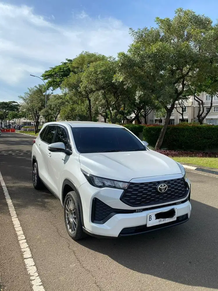 Innova Zenix G Hybrid 2023 Bs Tuker Tambah