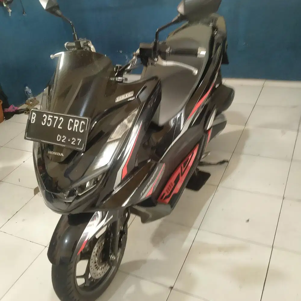 HONDA PCX TAHUN 2022
