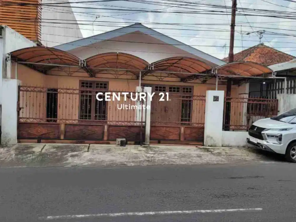 Rumah Usaha di Kota Malang Luas 166 m2 Pinggir Jalan Raya Persis High Traffic