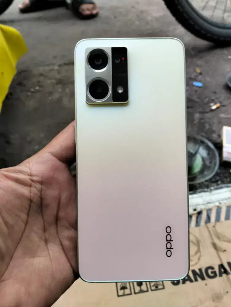 Oppo Reno 8 ram 8/256gb mulus no minus