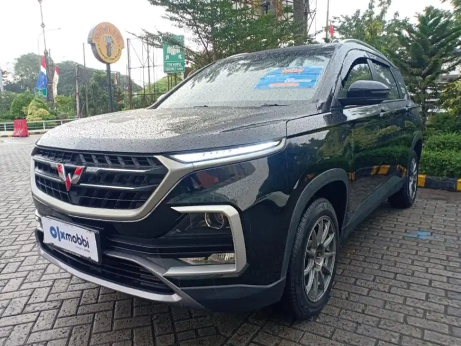 DP MURAH - Wuling Almaz 1.5 Smart Enjoy 5-Seater Bensin-MT 2021 Hitam