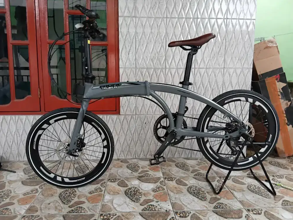 Facifik noris 3.0 ban 22