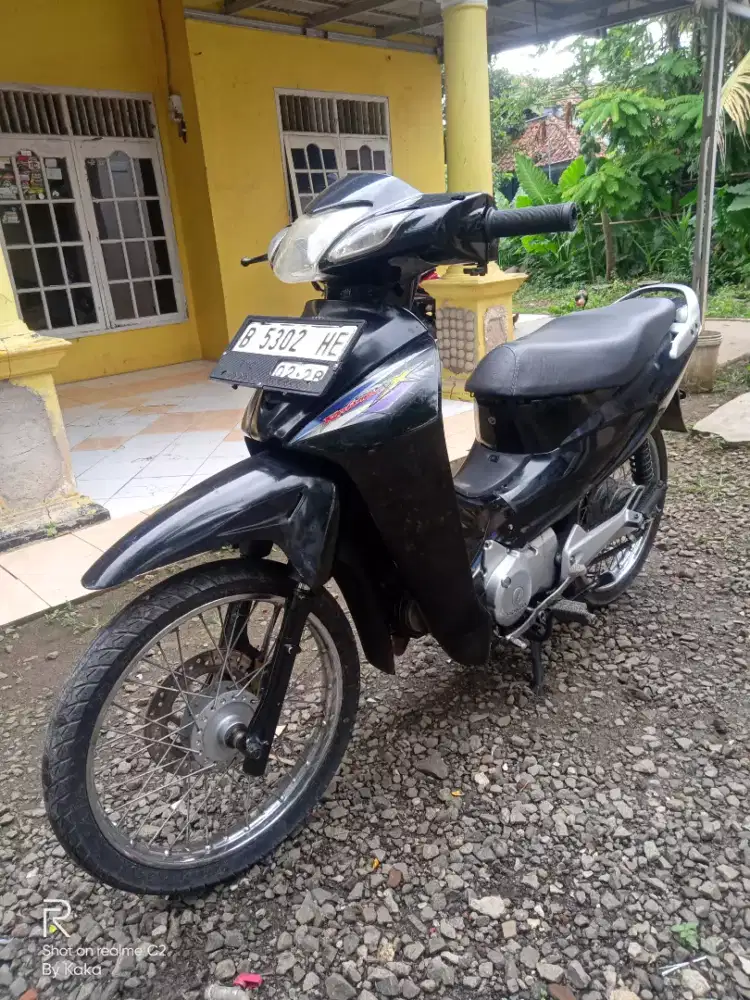Karisma 2003 lengkap pajak 3x plat idup mesin cakep