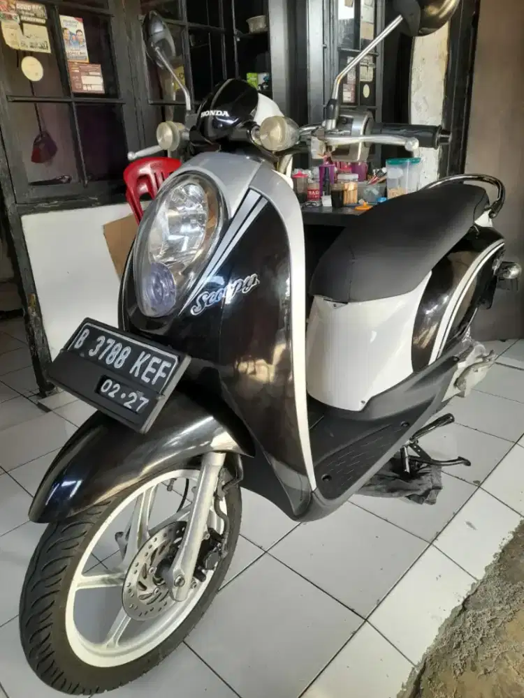Honda scoopy thn 2011