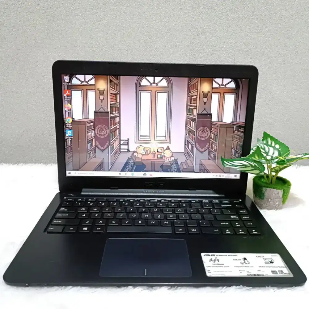 LAPTOP ASUS E402YA AMD E2 7012 RAM4GB SSD128GB 14INCH