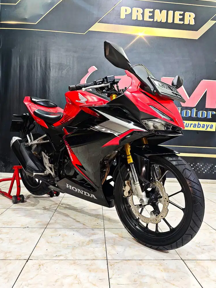 Dp 3jt an Honda New CBR150R TH 2021 up side down siap pakai