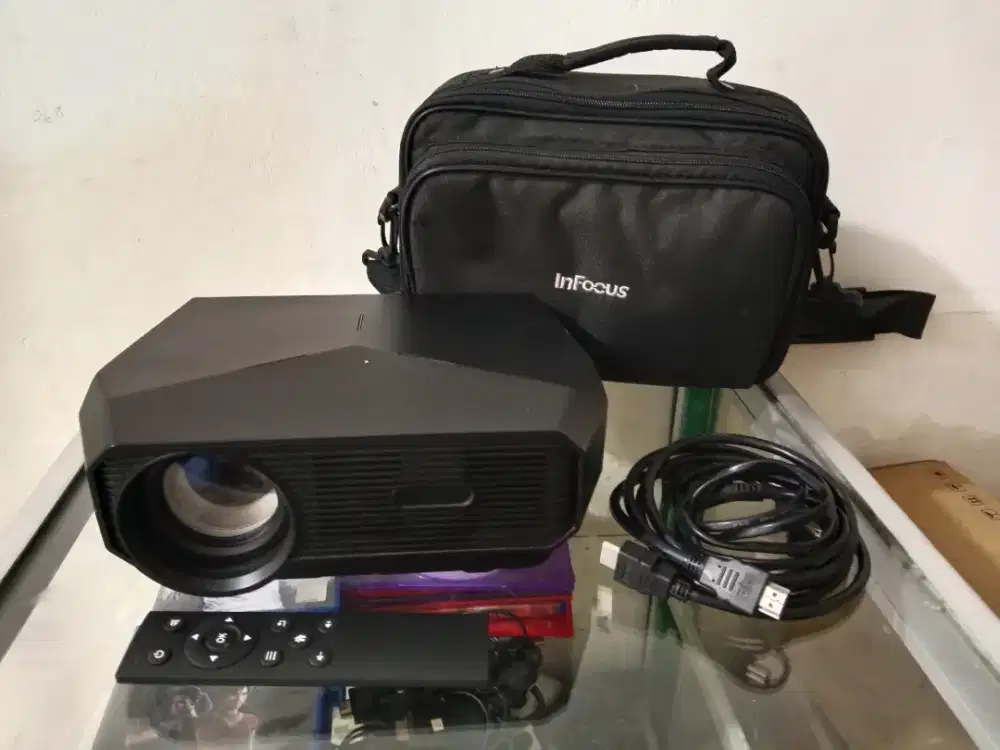 Proyektor Wifi 6800 Lumens 4K murah Infocus In1110 IN114 EPSON  Bekas