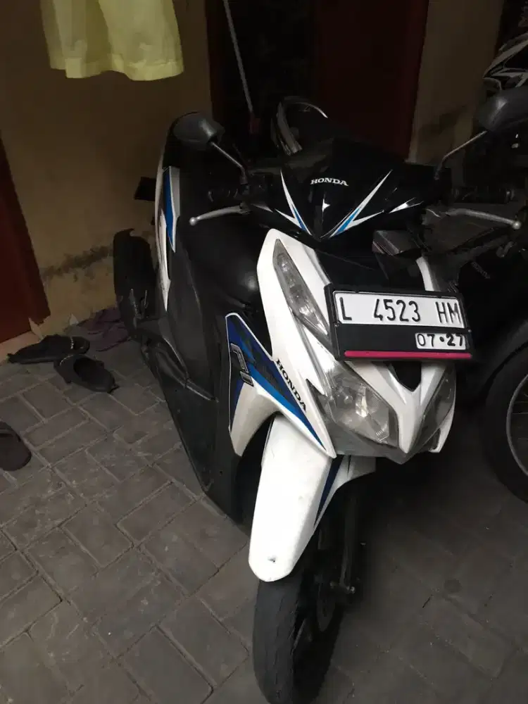 Vario Putih 125 CC