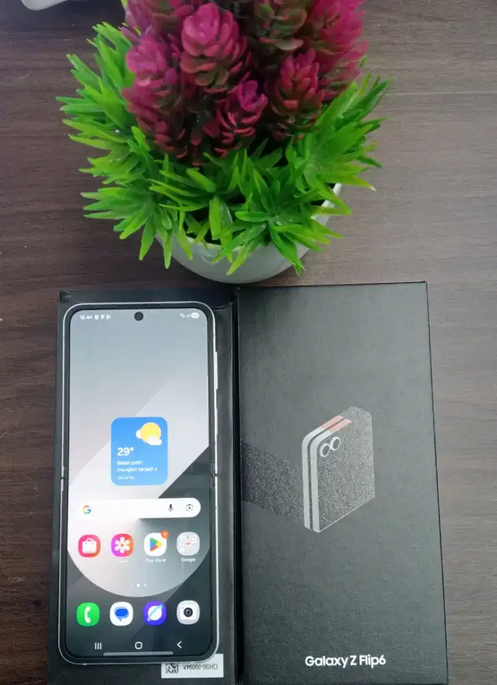 Samsung zflip 6 ram 12/512 white resmi