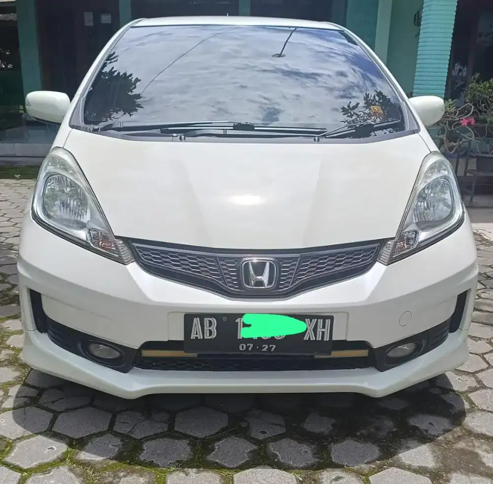 Dijual Honda Jazz RS matic plat AB tahun 2012