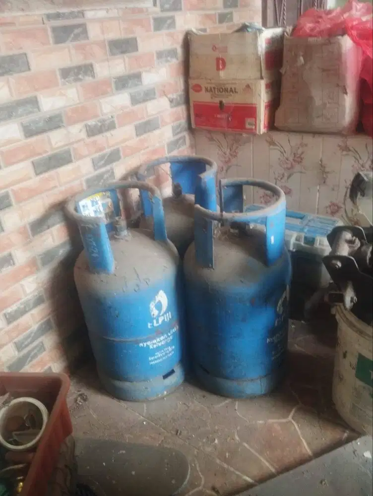Dijual borongan Tabung gas 12kg