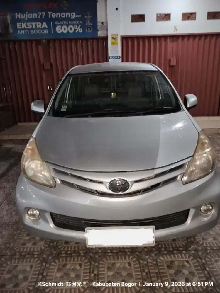 Toyota Avanza 2013 E / MT warna Silver