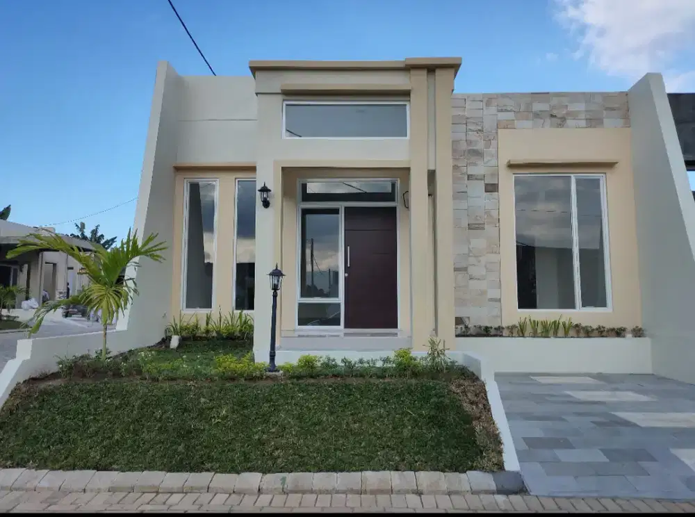 Disewakan rumah mewah lengkap full furniture