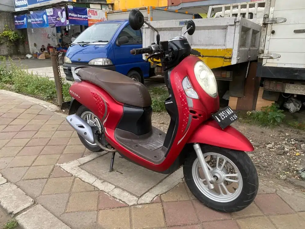 HONDA SCOOPY STYLISH KEYLESS CBS ISS LED FI 2021 SIAP PAKAI