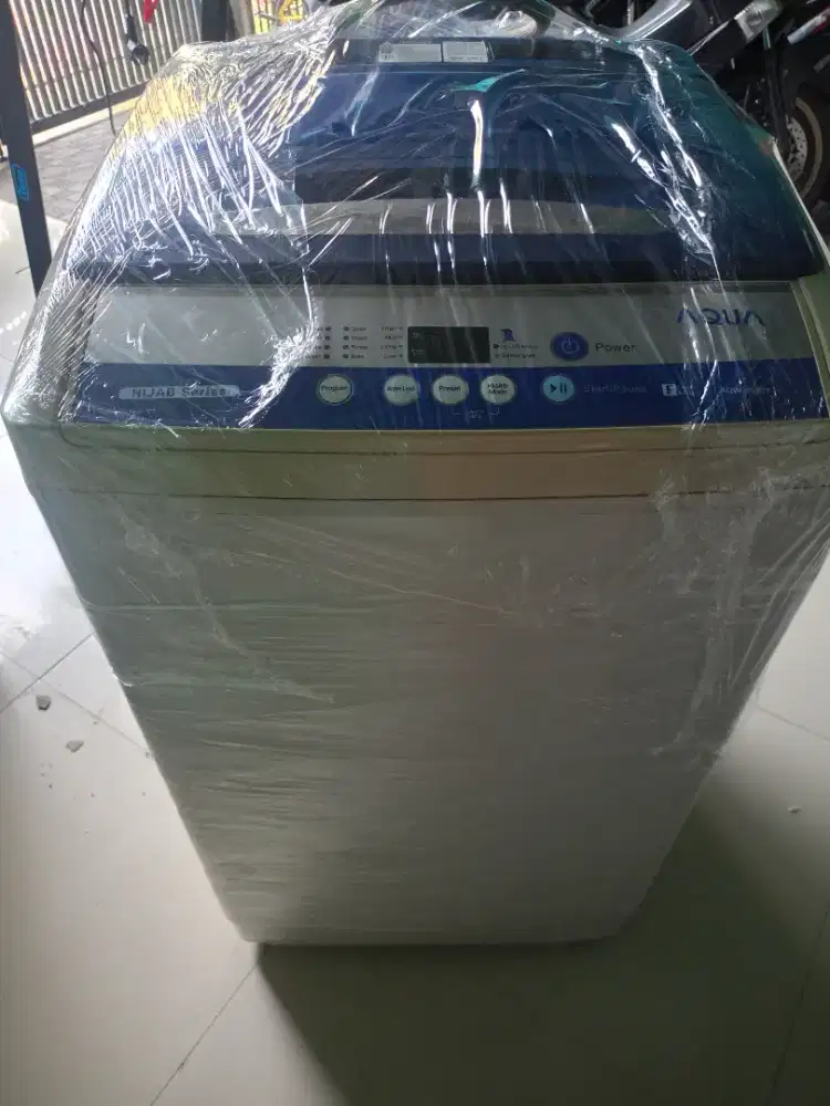 Mesin cuci satu tabung otomatis mulusss merk Aqua japan 8kg