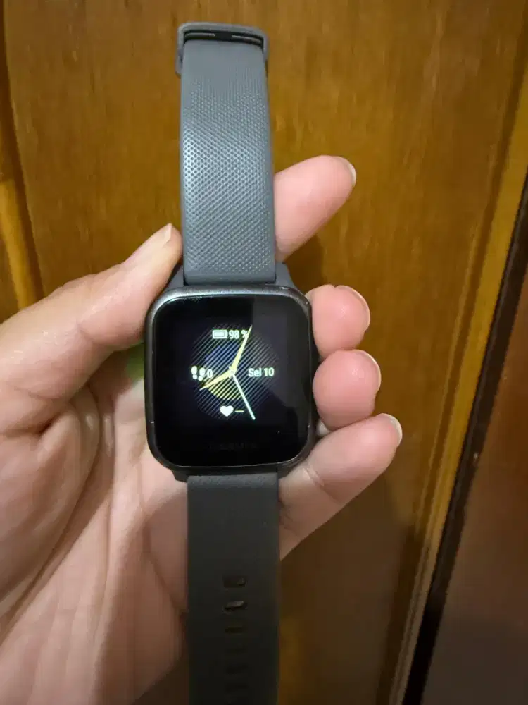 Garmin Venue SQ Original komplit  1.5jt nego