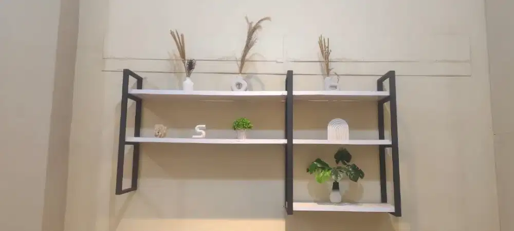 Hambalan Kayu Pajangan Dinding Rumah