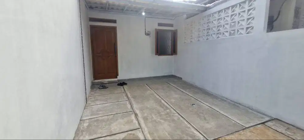 DIKONTRAKAN RUMAH BARU RENOV - Perum. Harapan Kita, Karawaci