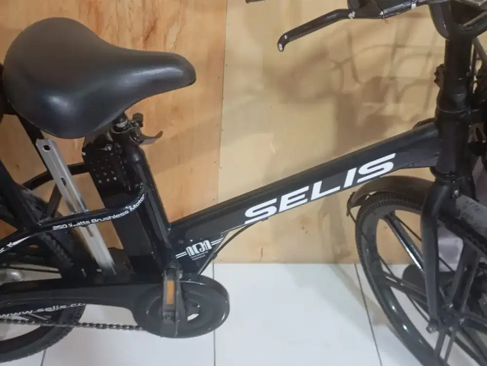 Sepeda listrik jual cepat