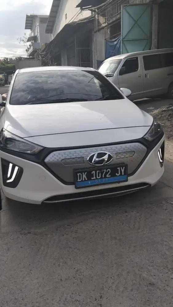 Dijual Cepat Hyundai Ioniq EV Electric th 2019