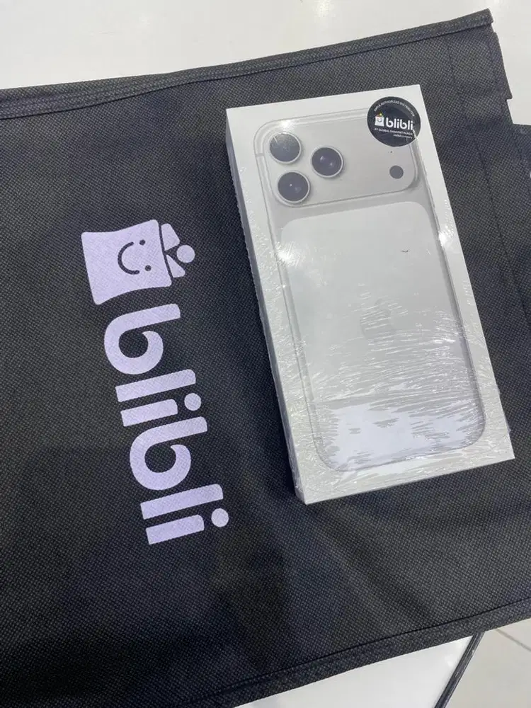 New iPhone 17 Pro Max 256GB ibox silver