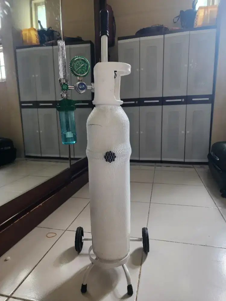 Tabung Oksigen 1m3 satu set lengkap