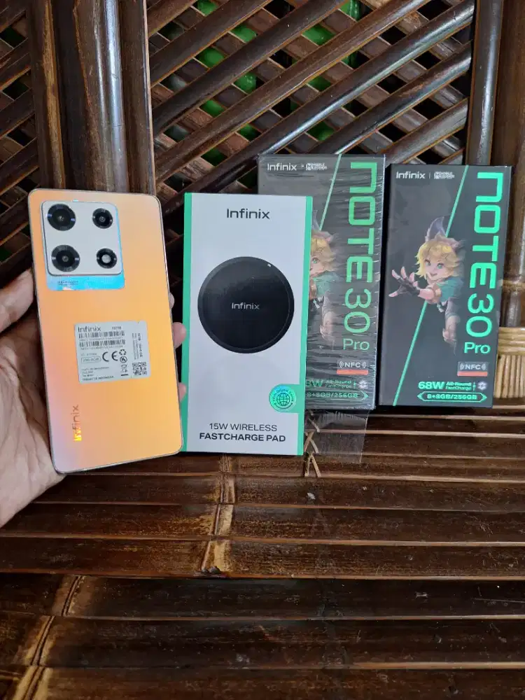Infinix note 30 pro 8/256