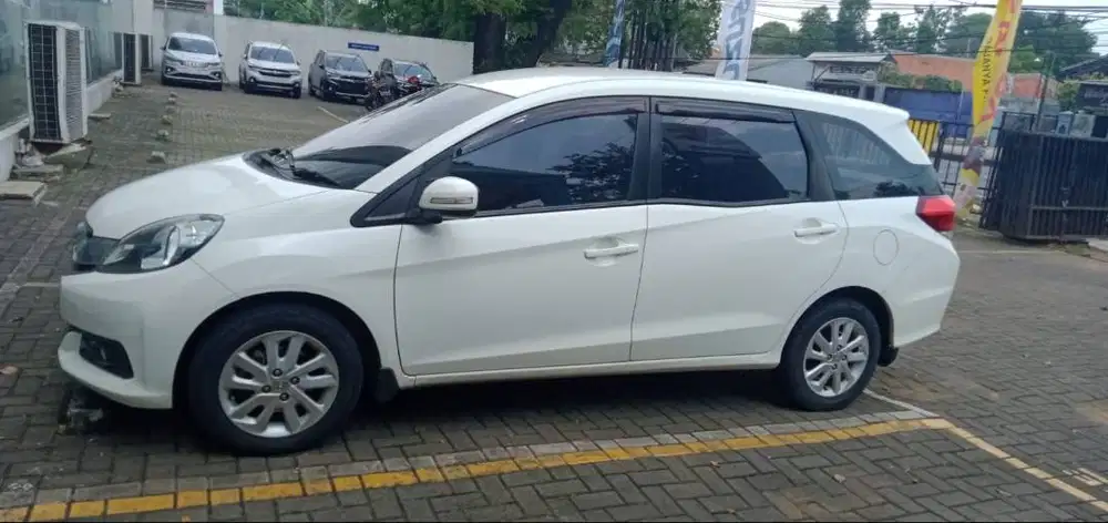 Honda Mobilio 2014