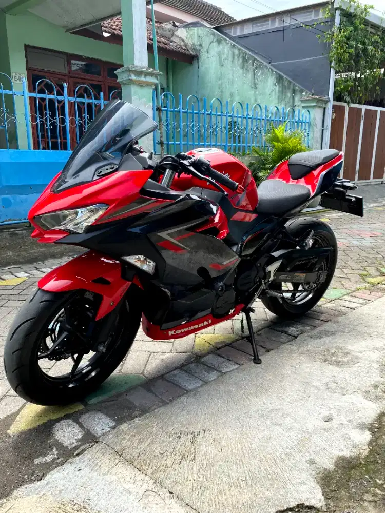 NINJA 250 FI ABS KEYLESS 2019