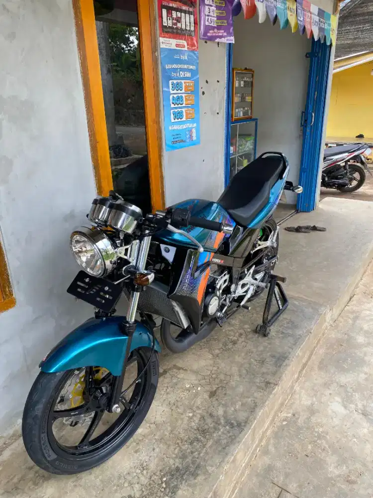 Kawasaki ninja ss 2012 warna biru