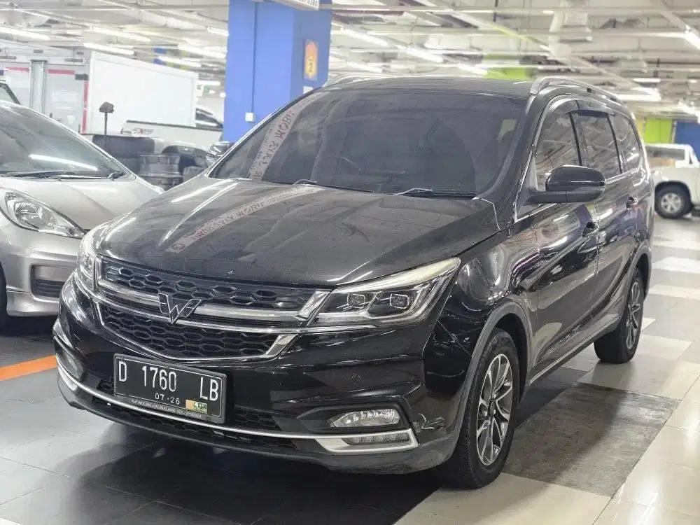 Wuling Cortez Lux+ 2019 sunroof