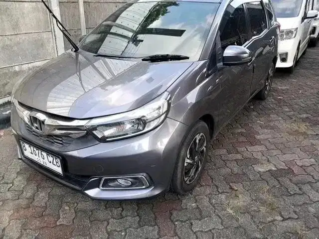 Pajak Panjang - Honda Mobilio 1.5 E Prestige Bensin-AT 2018 Abu-Abu