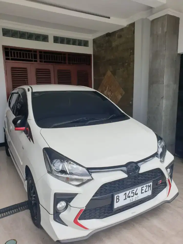 Agya GR sport 2022 putih