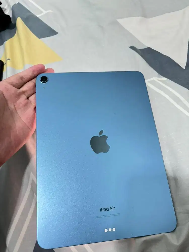 IPAD AIR 5 Biru Ex Inter