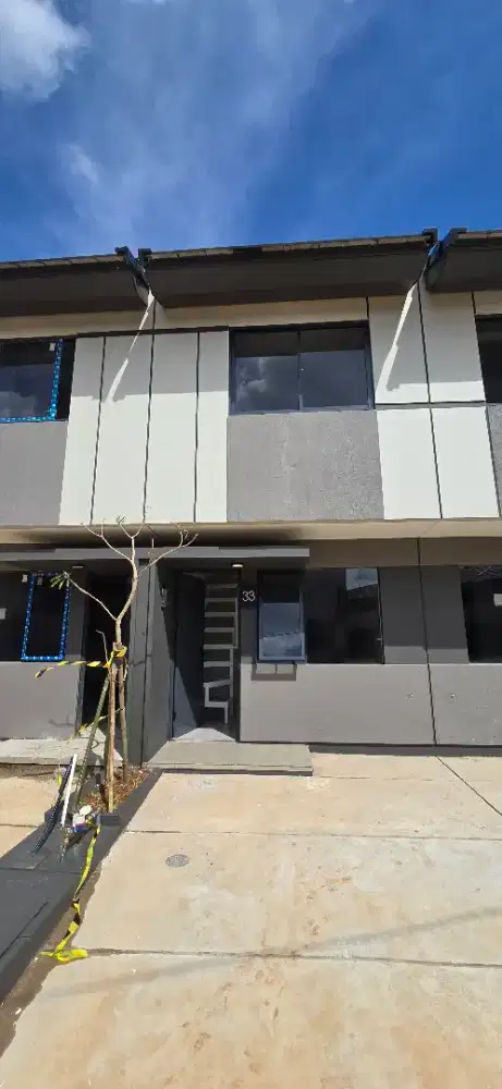 DISEWAKAN / DIKONTRAKAN RUMAH BARU MURAH