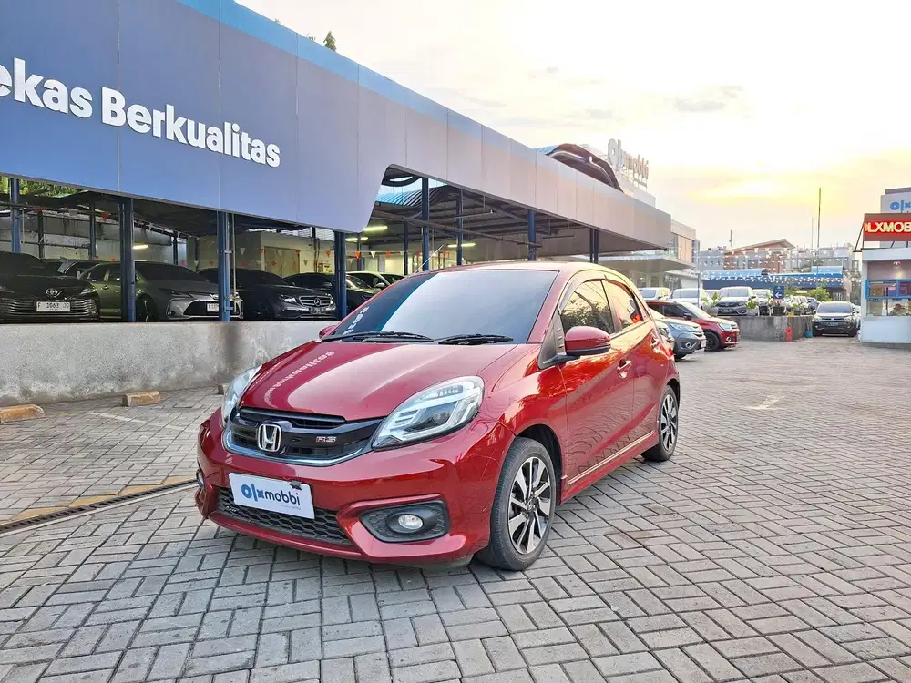 DP RENDAH Honda Brio 1.2 RS Bensin-AT 2016 2PJ