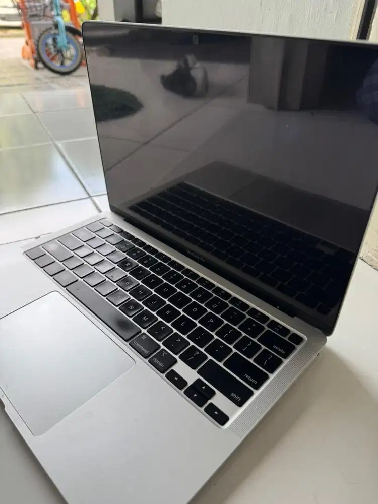 Macbook Air M1 2020