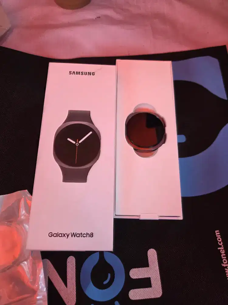 Watch8 40mm  jual cepat