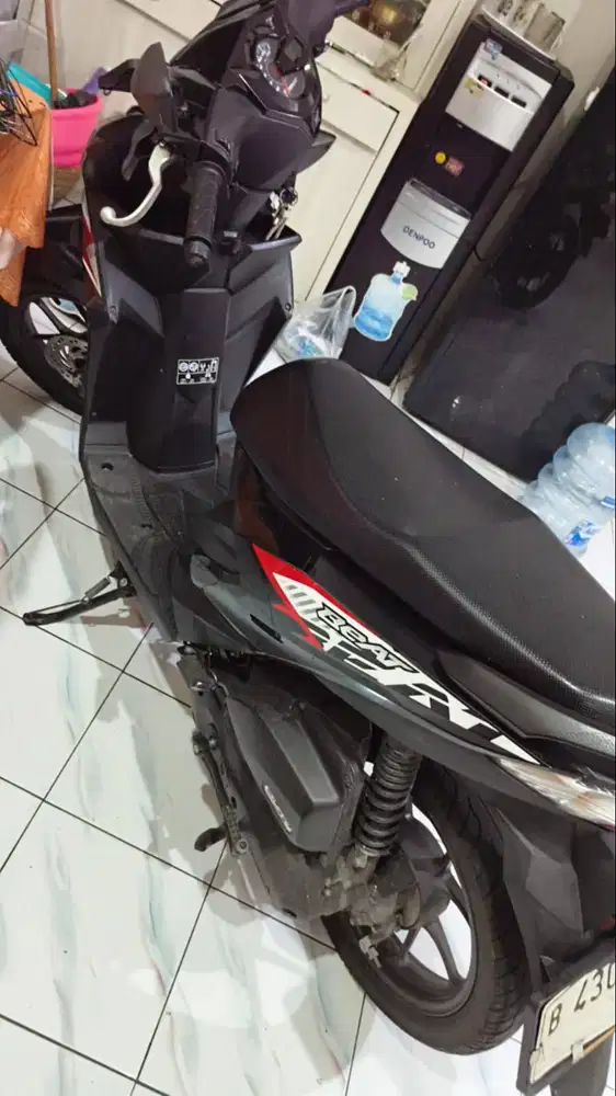 Beat 2023, mesin masih gres, body mulus, perawatan rutin, ban tebal..