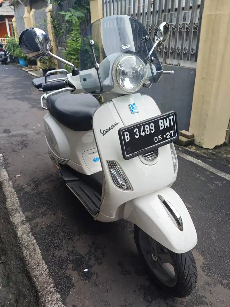 VESPA LX 150 2V Tahun 2012