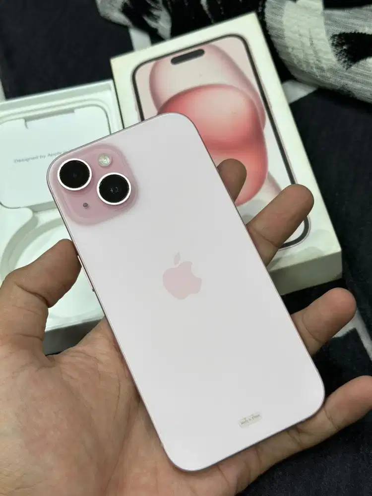 iPhone 15 256Gb iBox