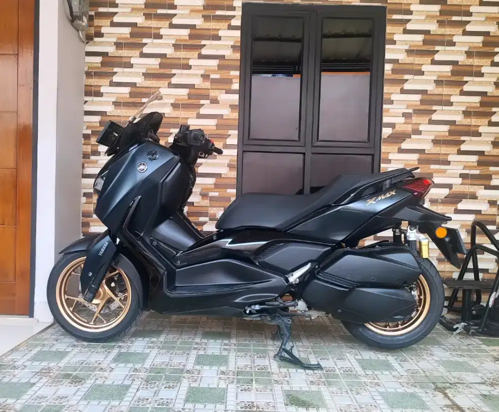 Yamaha xmax 250 abs connected tahun 2023 pajak hidup